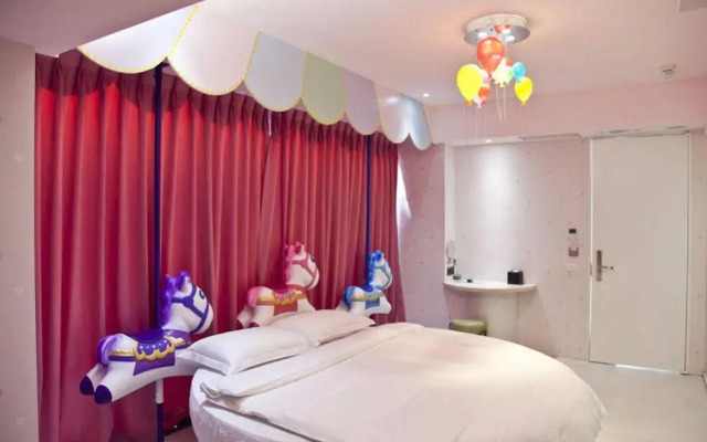 The Fantasy Apartment