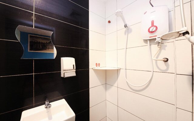 Golden Pearl Hotel Near Universiti Tun Hussein Onn Malaysia UTHM