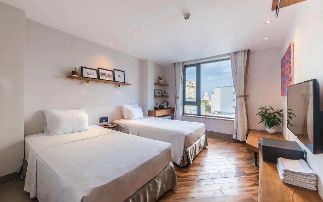 Mojzo Inn Boutique