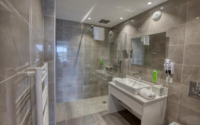 Best Western Premier Santa Maria