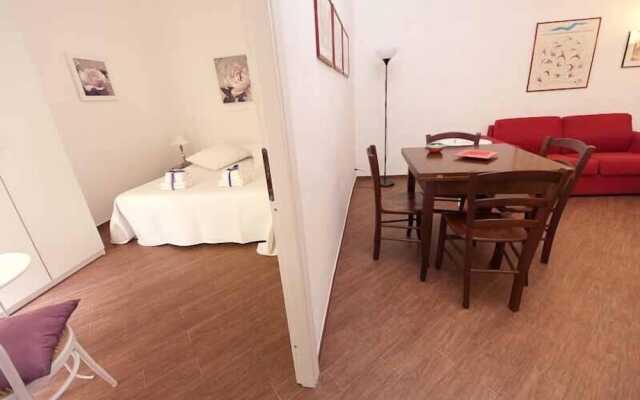 Comfortable Apartment Very Close to the Vatican Free Wifi No123