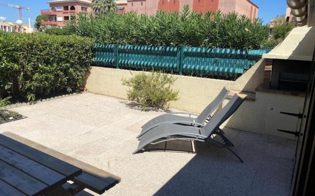 Maison de 2 chambres avec jardin clos a Leucate