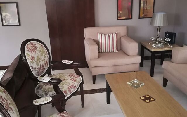 Shams al weibdeh hotel apartment