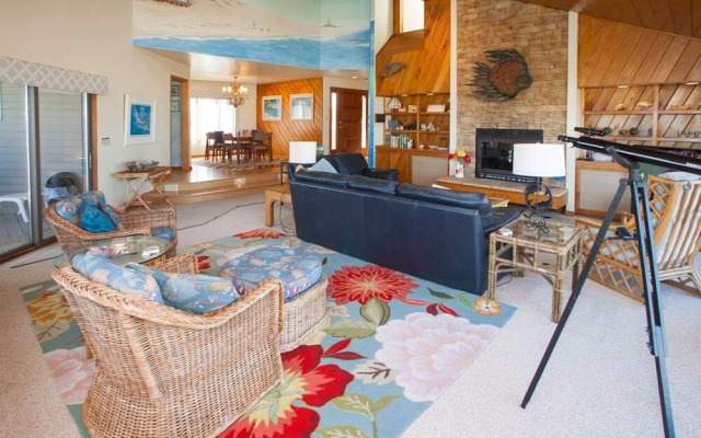 De 'ja Vue - 4 Br Home