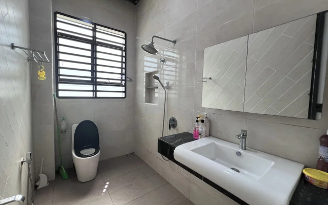 Nurbayu Chalet, Kemaman