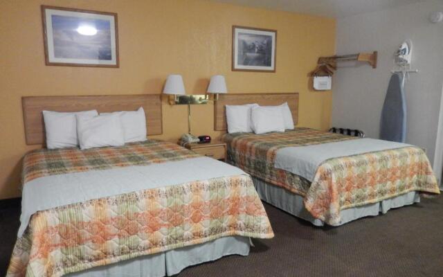 Pearsall Executive Inn