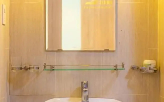 Simmi 4 Hotel & Apartment Near SECC