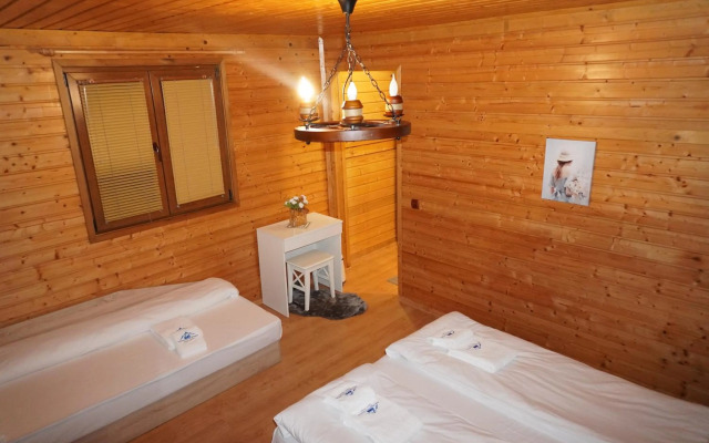 Planinski Polah House