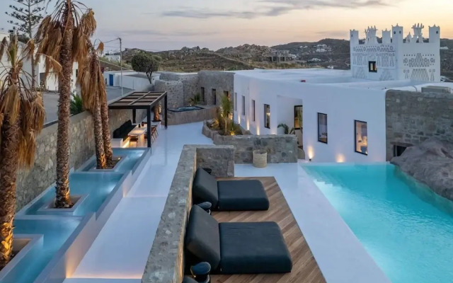 Soothing Holiday Home With Outdoor hot tub