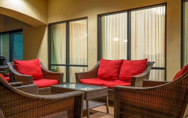 Independence 47 Hotel