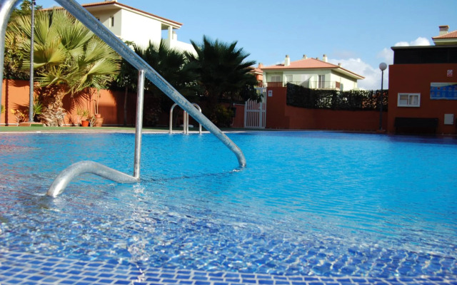 alquilaencanarias Candelaria, Terrace and Pool !