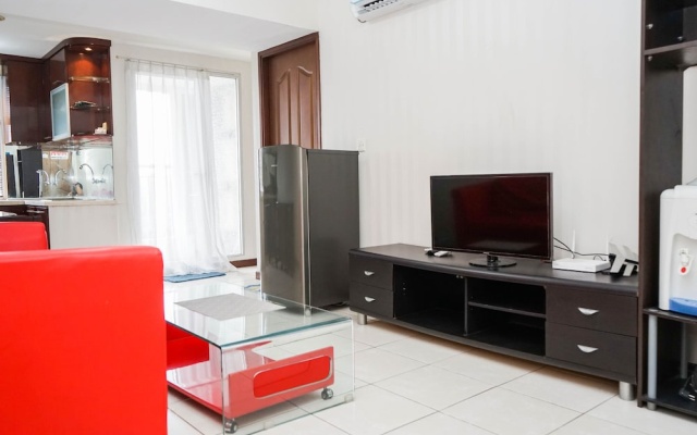 Fully Furnished 2BR Great Western Apartment near Shopping Mall – Guest Rooms – Tangerang