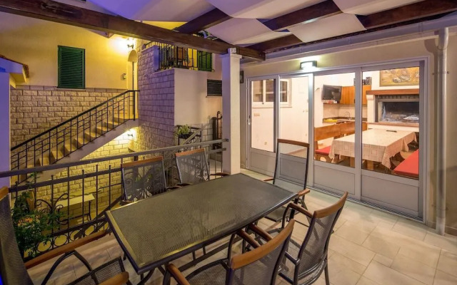 Villa Fani - Apartments and Rooms