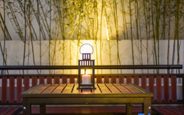 RIGHT Hotel (Beijing Guomao SKP Center)