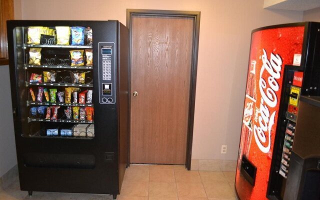 Countryside Inn & Suites