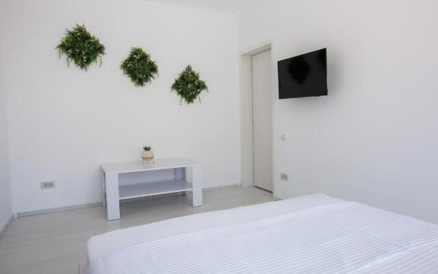 N7 - Mamaia Nord Apartment