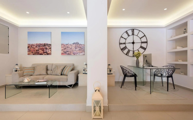 Melina Bay Boutique Hotel