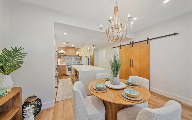 The Beach House 2 Bedroom Condo