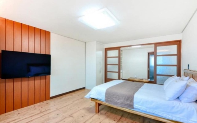 Yeosu The Raon Pension