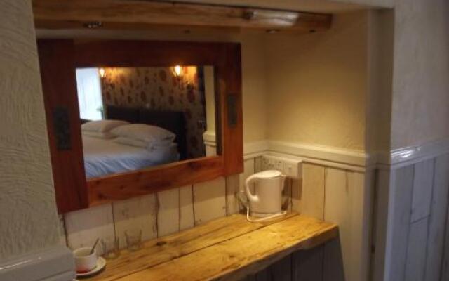 The Liverpool Arms Hotel