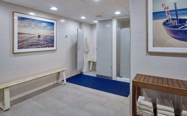 Henlopen Oceanfront Hotel