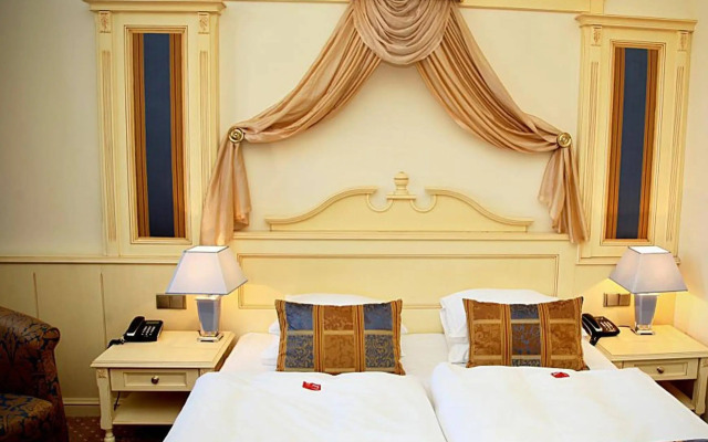 Luxury Family Hotel Royal Palace