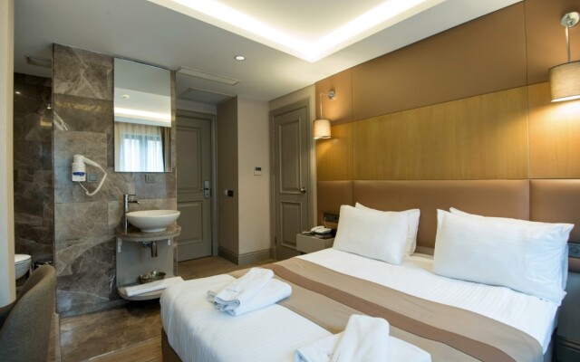 GK Regency Suites