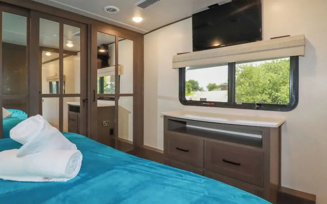 Tickeydoo, Tor Down Quarry