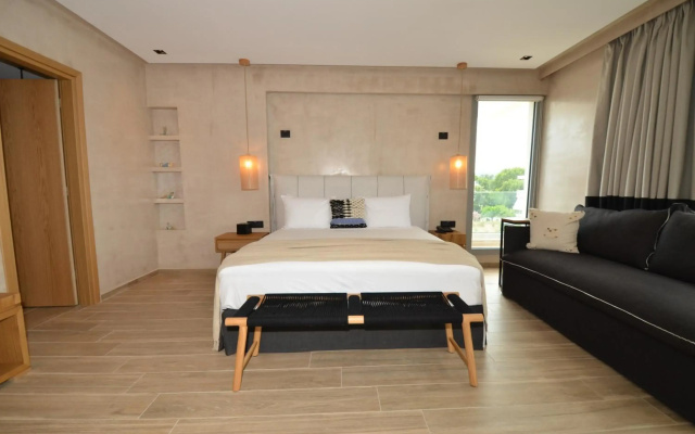 Evilion & Stilvi Sea & Sun Hotels
