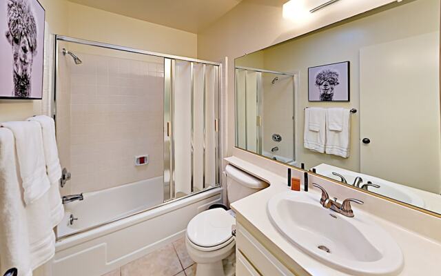 Los Coyotes - 2 Br Condo