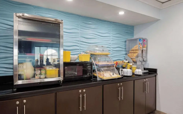 Days Inn Miami