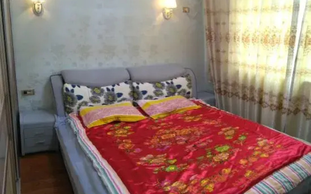Xingfu Yayuan Guesthouse