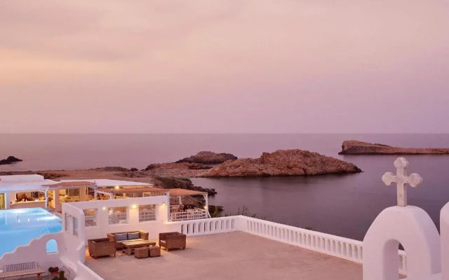 Mykonos Lolita, A Grecotel Resort To Live