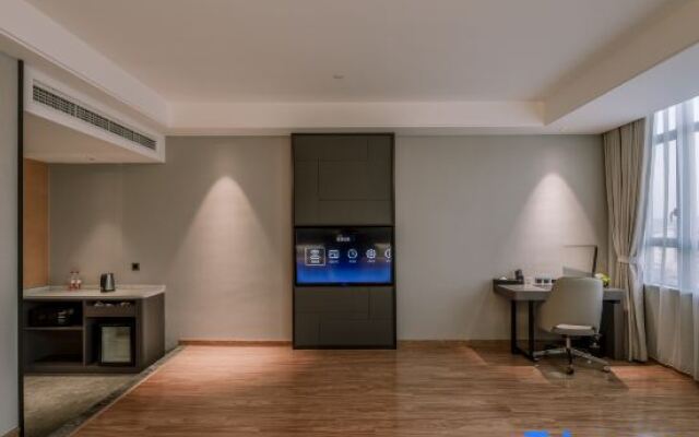 Southern Airlines Pearl Airport Hotel