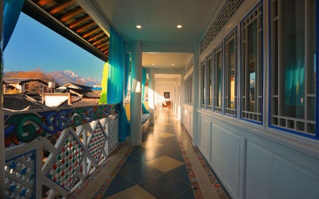 Hua Linglong Courtyard Inn