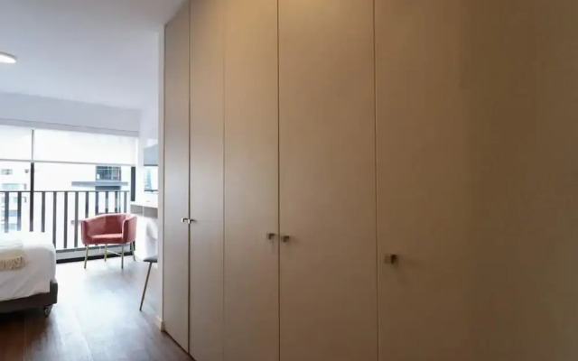 w Fantastic 2BR With Balcony in Miraflores