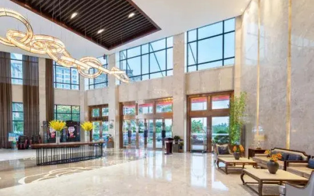 Tianyi International Hotel (Nandujiang Meilan Airport Branch)
