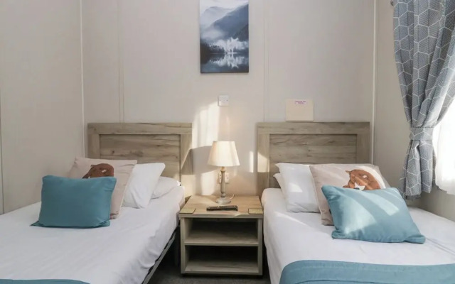 The Three Bears Lodge, Coniston Drive 11