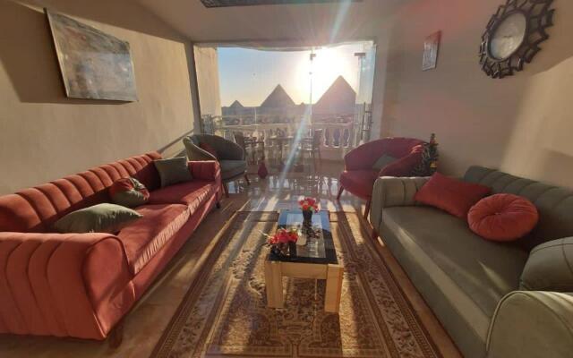 Sun Pyramids View Inn
