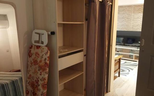 AJ Studio Apartment