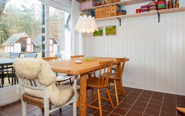 6 Person Holiday Home in Ebeltoft
