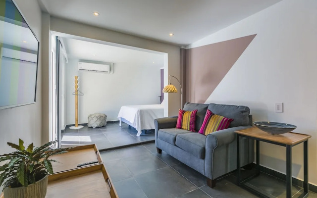 Boca Catalina Modern Villa