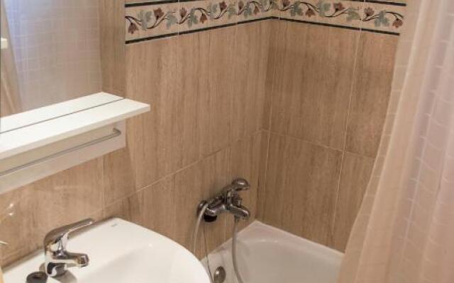 For You Rentals reina sofia apartment DF21