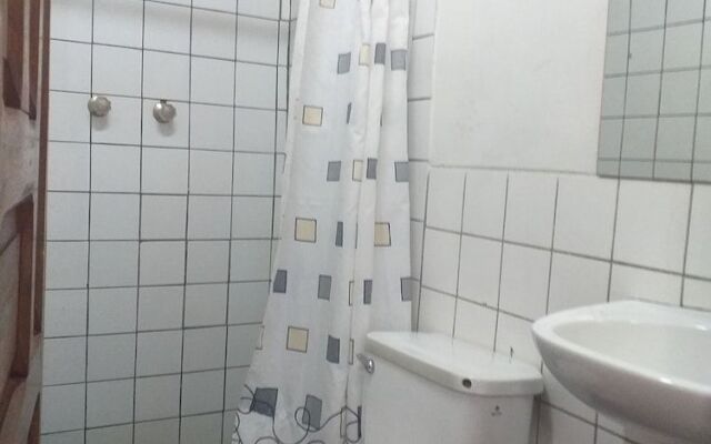 Yuri's Sanbleño II Hostel