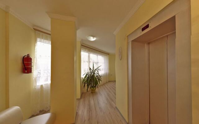 Zirka Hotel