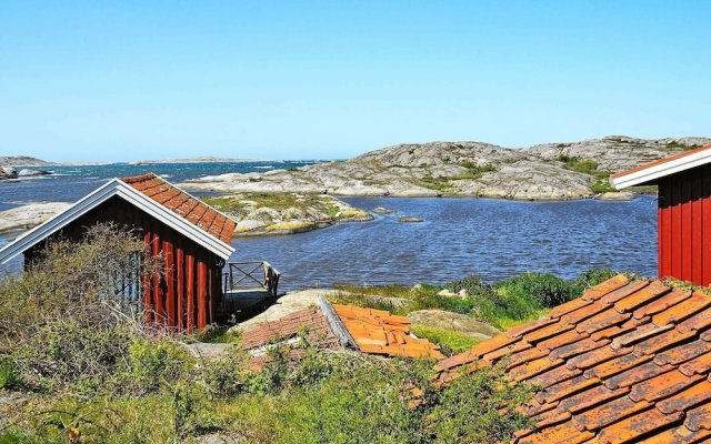 4 Person Holiday Home In Klovedal