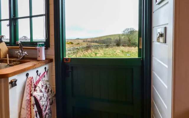 Peat Gate Shepherd's Hut