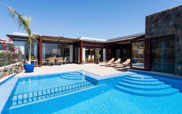 Sunset Villa