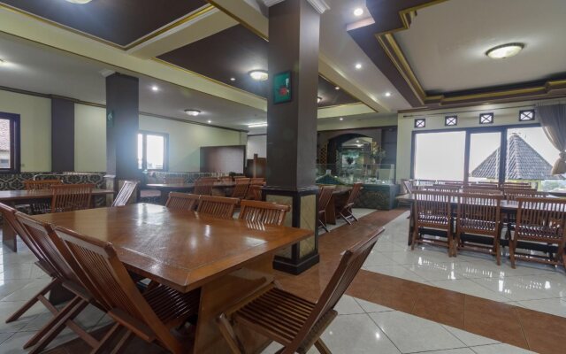 Hotel Puncak Mas By RedDoorz