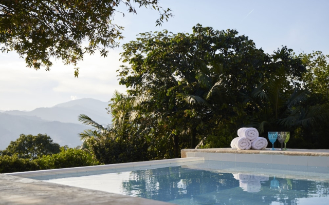 Deluxe Casa Tulkana Mountain Villa Roman